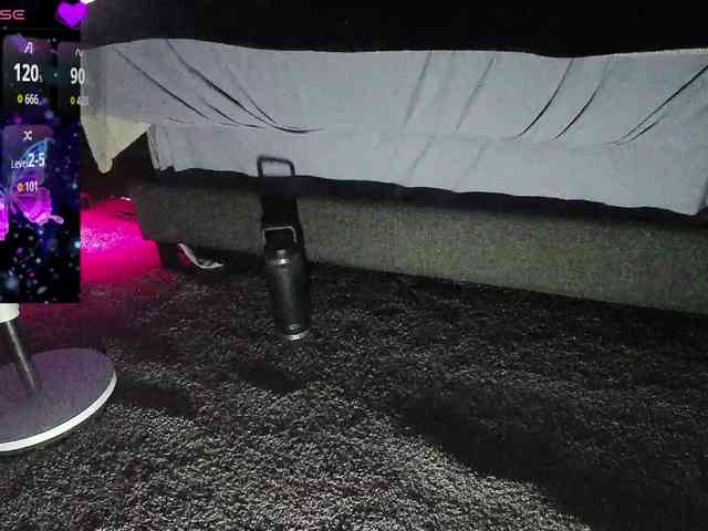 bubblybubbles webcam