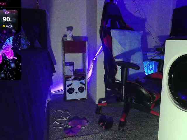 bubblybubbles webcam