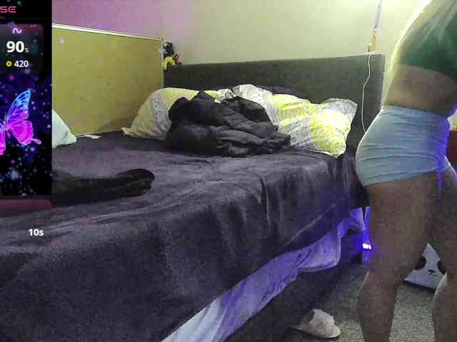 bubblybubbles webcam