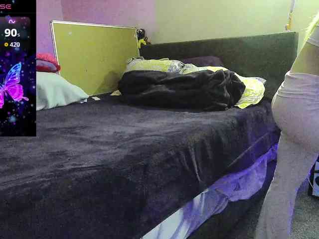 bubblybubbles webcam