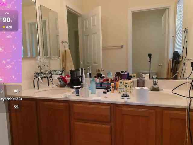 bubblybubbles webcam