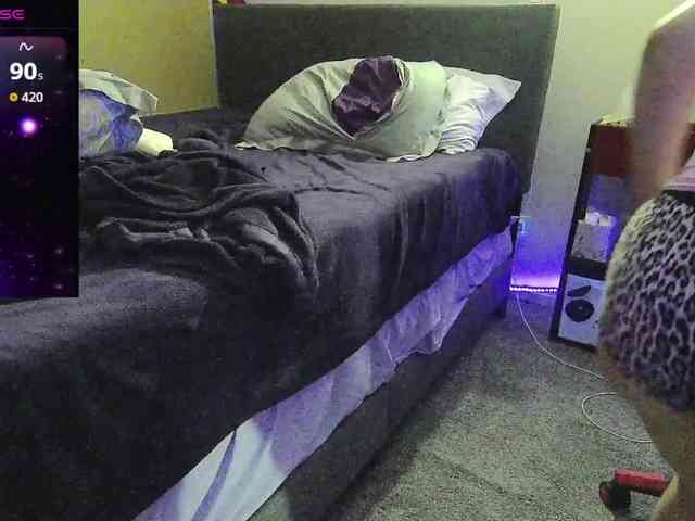 bubblybubbles webcam