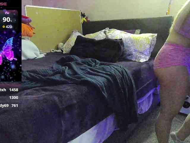 bubblybubbles webcam