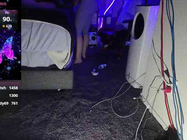 bubblybubbles webcam