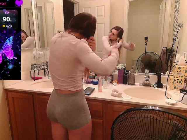 bubblybubbles webcam