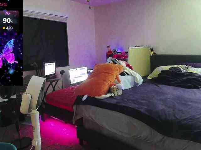 bubblybubbles webcam