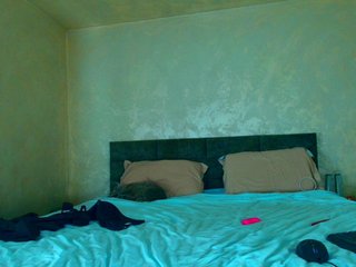 LauraVanessa Porn Show