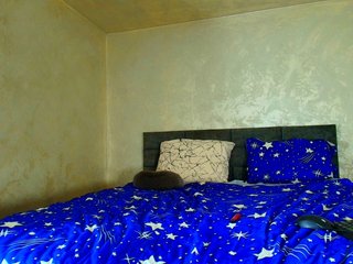 LauraVanessa Porn Show