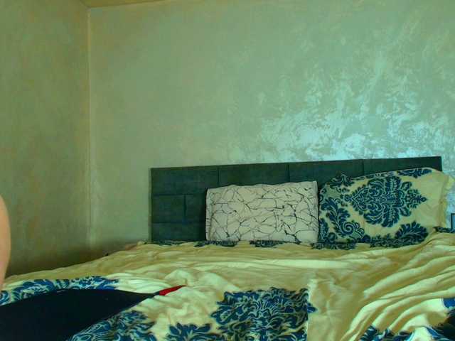 ParisVany26's BongaCams show and profile