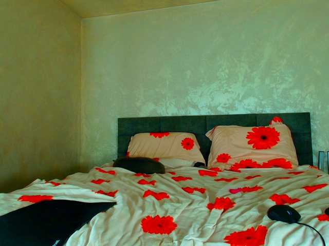 ParisVany26's BongaCams show and profile