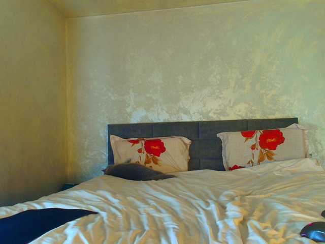 ParisVany26's BongaCams show and profile