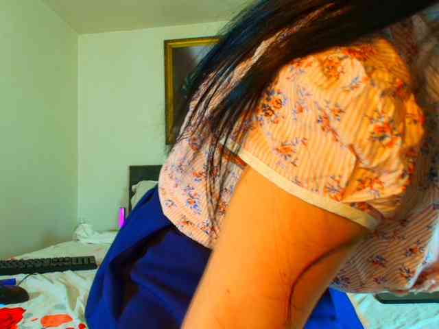 LauraVanessa webcam