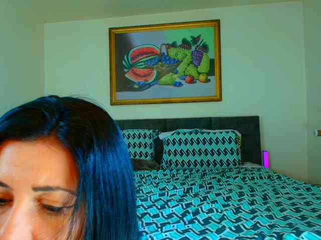 LauraVanessa webcam