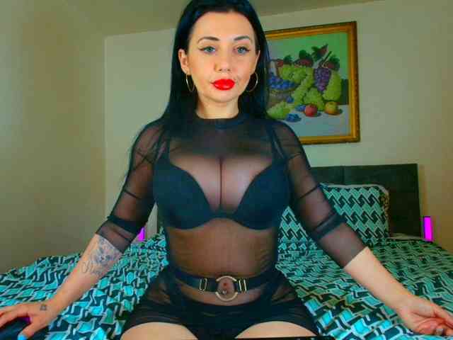 LauraVanessa webcam