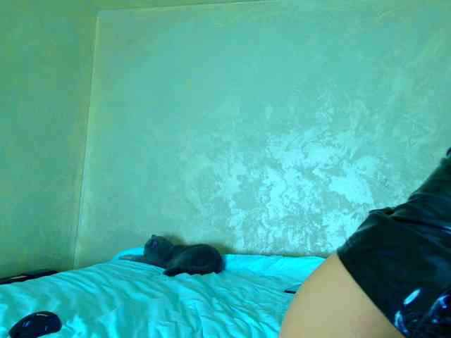 LauraVanessa webcam