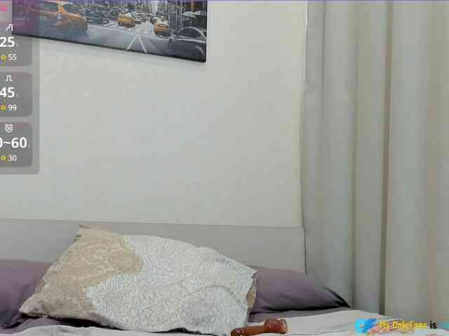 Christine_40 webcam