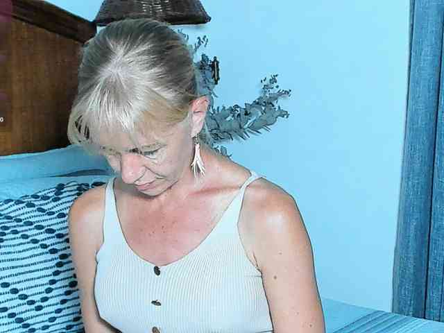 free online chat room Sweet-doll-20