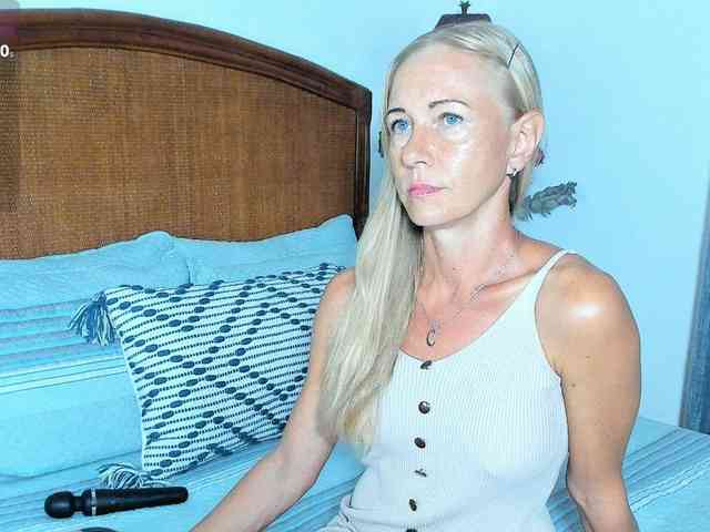 sweet-doll-20 sweet-doll-20