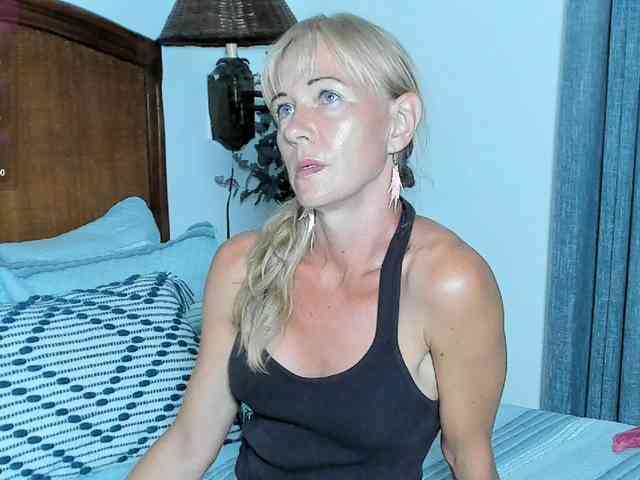 sweet-doll-20 sweet-doll-20