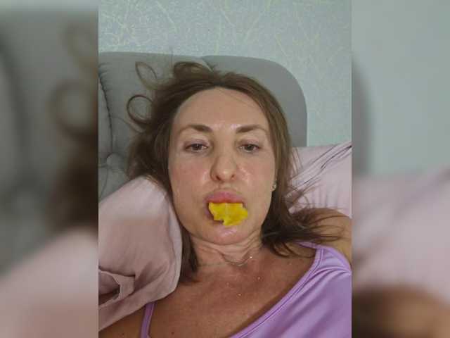 EditaMilf from BongaCams is Freechat