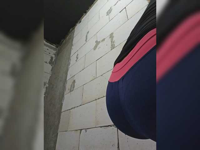 Sex chat gratuit in direct cu EditaMilf pe BongaCams
