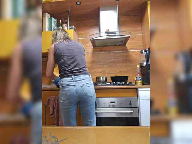 EditaMilf webcam