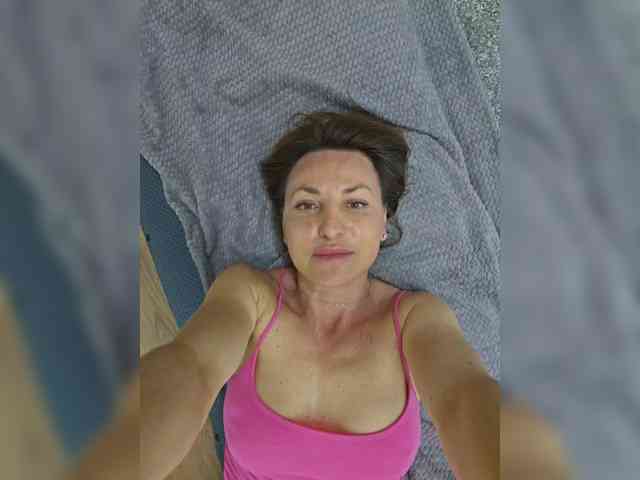 EditaMilf webcam