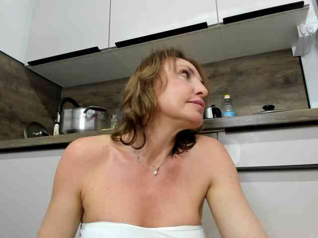 chat on line EditaMilf