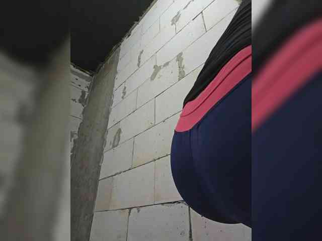 EditaMilf's webcam live show
