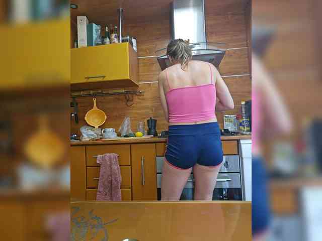 live webcam online EditaMilf