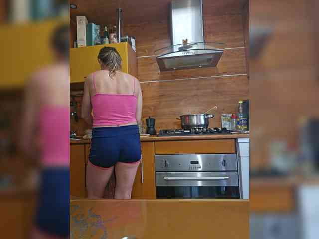 EditaMilf webcam