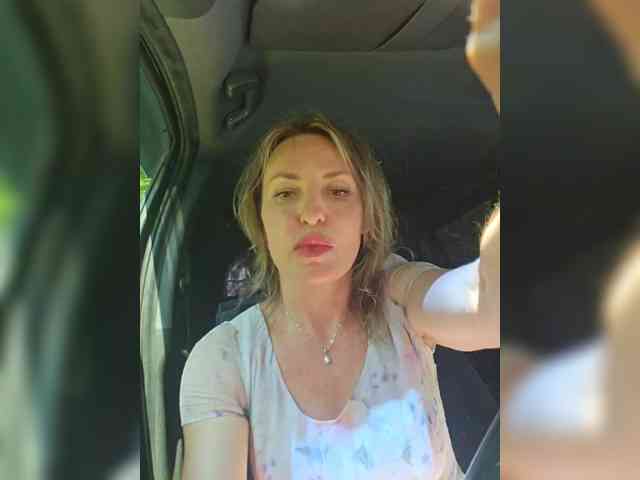EditaMilf webcam