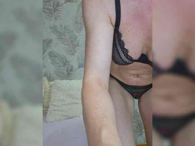 EditaMilf webcam