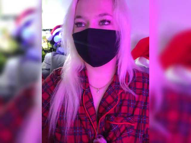 Alicekitty's BongaCams show and profile