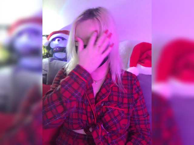 Alicekitty's BongaCams show and profile