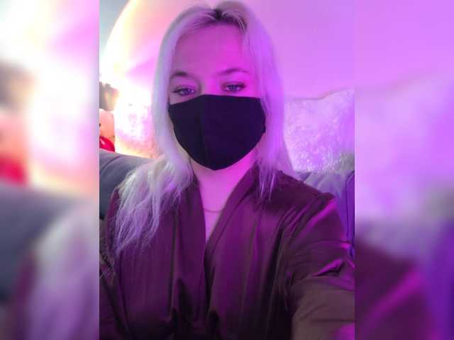 Alicekitty's BongaCams show and profile