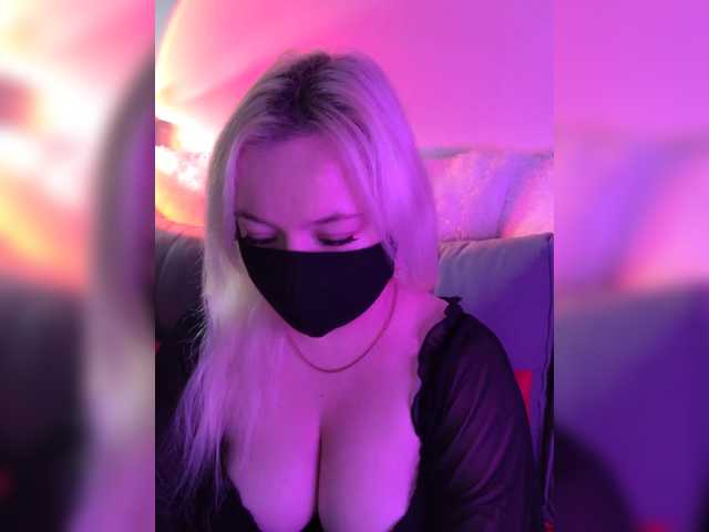 Alicekitty Live Cam on BongaCams