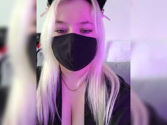 Alicekitty's BongaCams show and profile