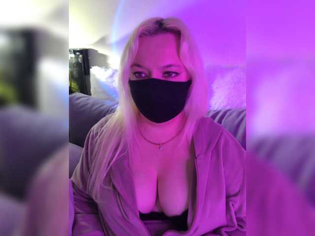  Alicekitty chat room