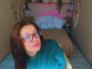 AnaMills Porn Show