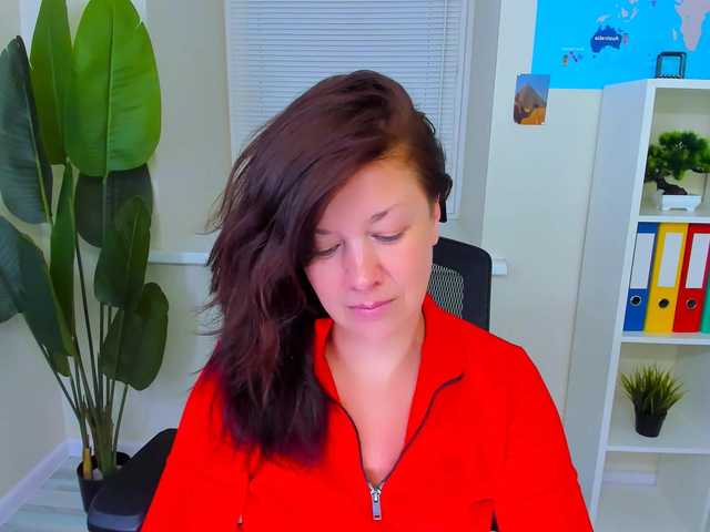 AnaMills's BongaCams show and profile