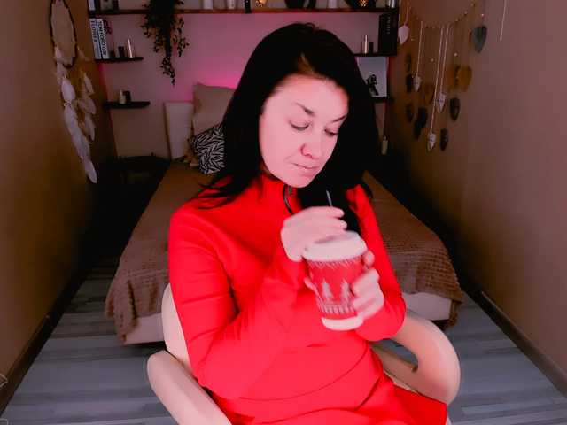 AnaMills's BongaCams show and profile