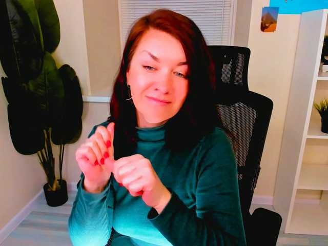 AnaMills's BongaCams show and profile