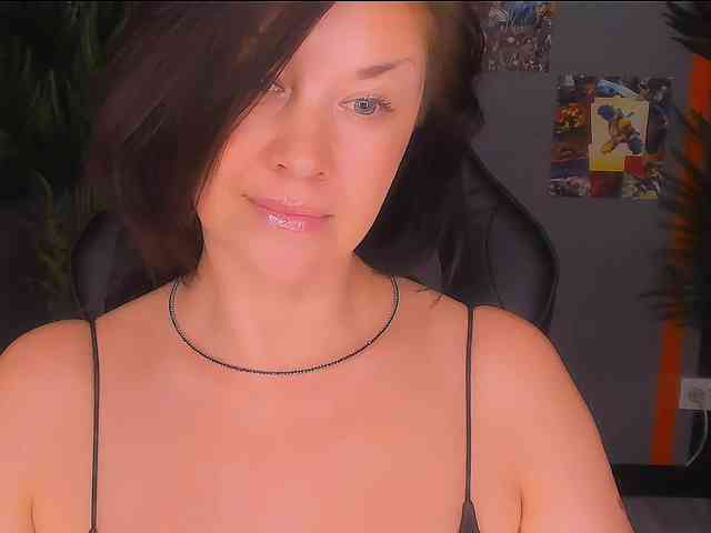 AnaMills Live Webcam on BongaCams