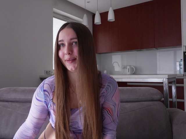 Diamond-7's BongaCams show and profile