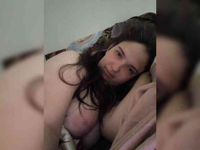 Mandarina69 webcam