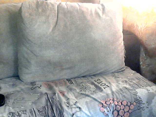 CuteGloria's BongaCams show and profile