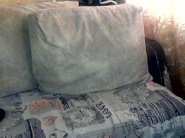 CuteGloria — Hi everyone!! All requests for TOKENS !!! No tokens put LOVE - its free !!!All the fun in private !!! Call me !!! I go to spy! Requests without TKN ignore !!! I'm naked) @total  @sofar  @remain 