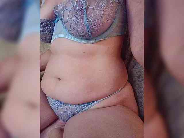 CuteGloria webcam