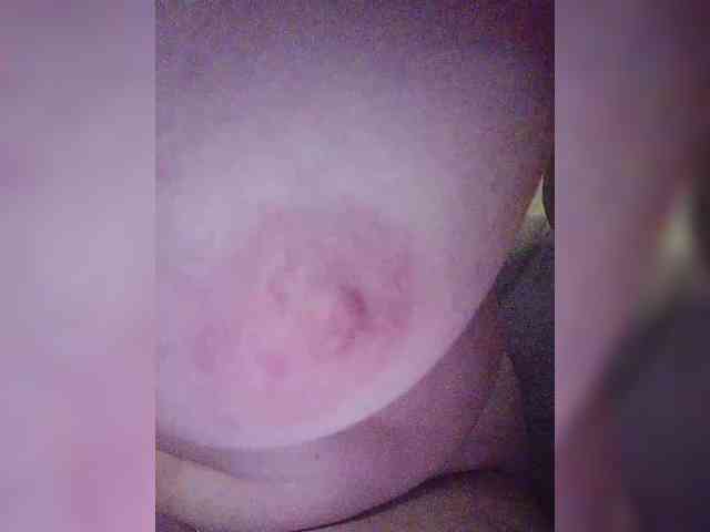 CuteGloria webcam